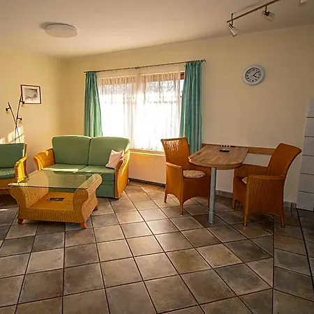 Inselhotel Kapitaen Tadsen / Amrum 3*