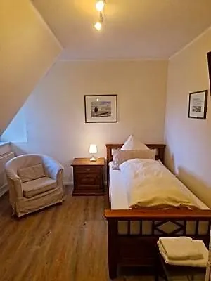 Hotel Inselhotel Kapitaen Tadsen / Amrum 3*