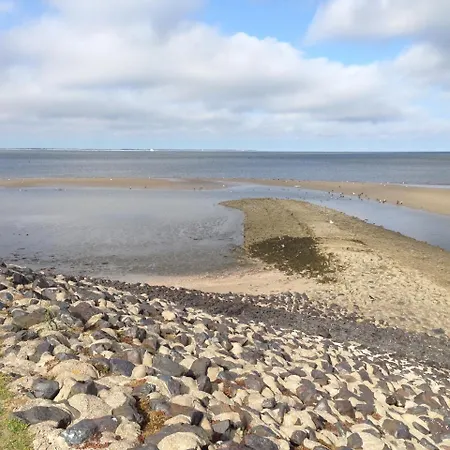 Inselhotel Kapitaen Tadsen / Amrum Hotel 3*