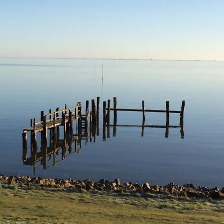 Inselhotel Kapitaen Tadsen / Amrum Hotel 3*